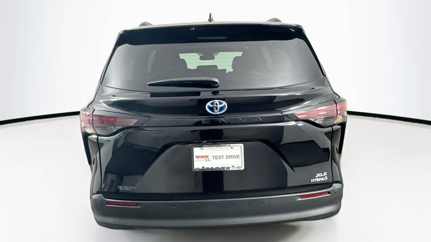 2023 toyota sienna