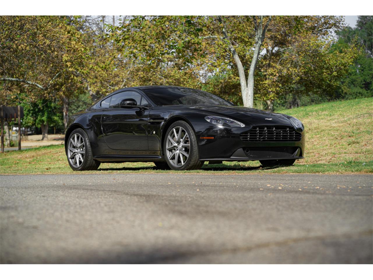 2015 aston martin vantage