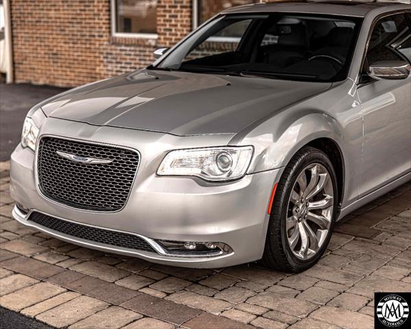2020 chrysler 300 limited