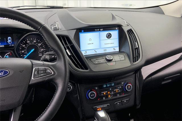 2019 ford escape se