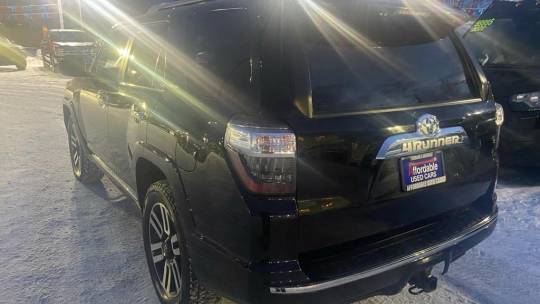 2017 Toyota se