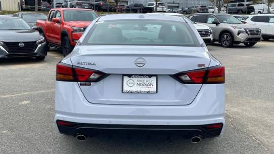 2025 Nissan Altima