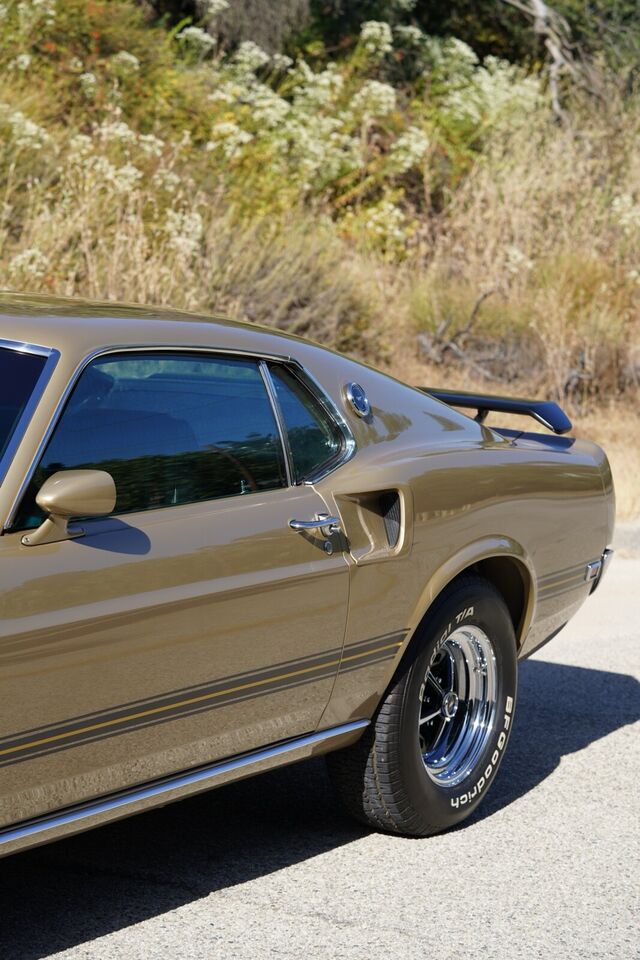 1969 ford mustang super cobra jet