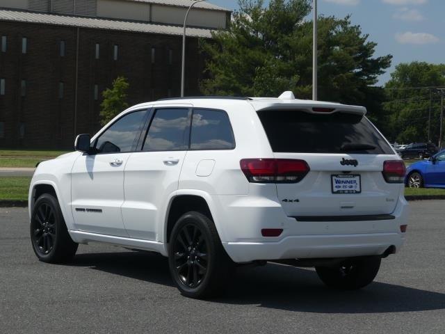 used 2017 jeep grand cherokee 4wd laredo dover, de 19901 for sale in dover, delaware