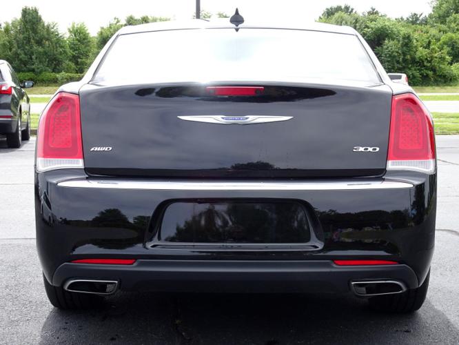 used 2018 chrysler 300 limited awd dover, de 19901 for sale in dover, delaware