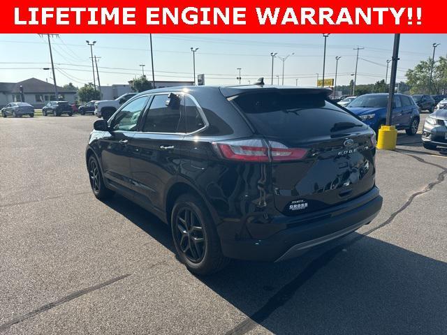 2022 ford edge sel