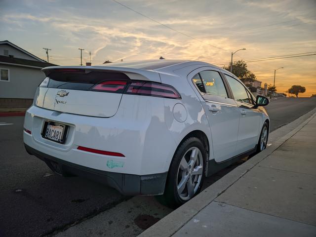2014 chevrolet volt base
