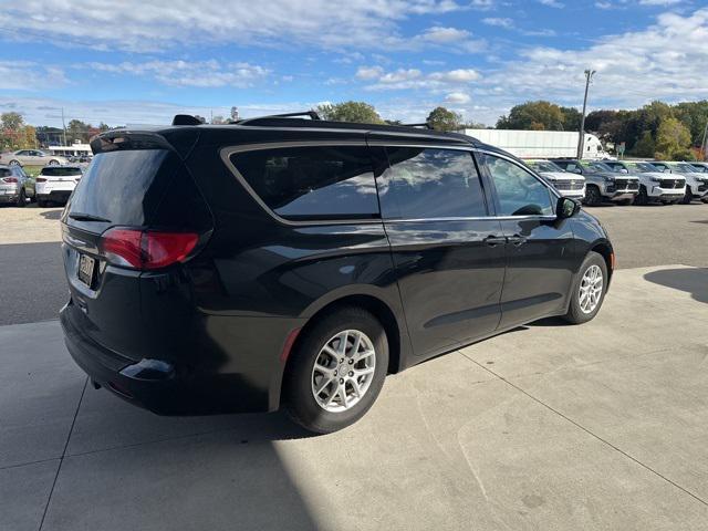2020 chrysler voyager lxi