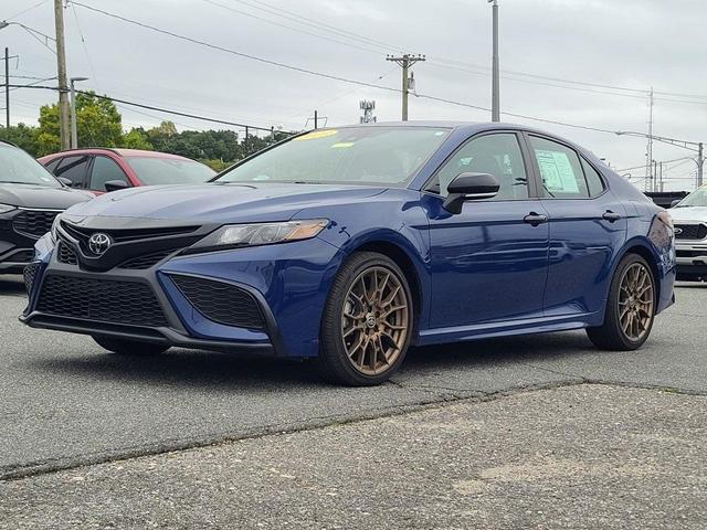 2023 toyota camry se nightshade
