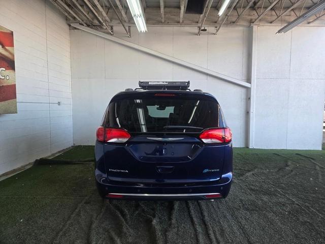 2017 chrysler pacifica hybrid platinum