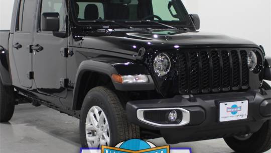 2023 Jeep Gladiator