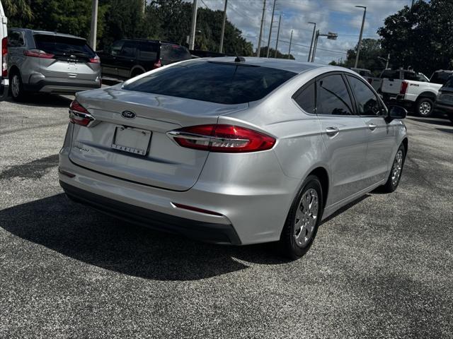 2019 ford fusion s