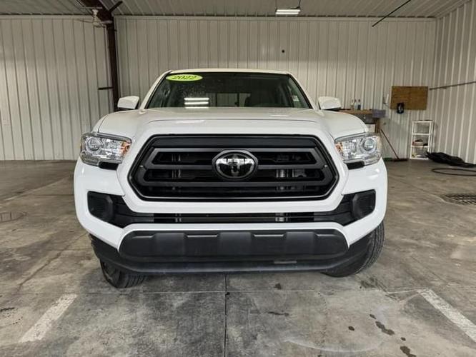 2022 toyota tacoma double cab sr pickup 4d 5 ft in frankfort, kentucky