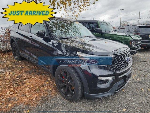 2022 ford explorer st