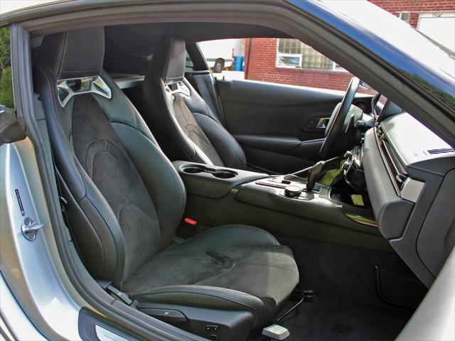 2021 toyota supra 2
