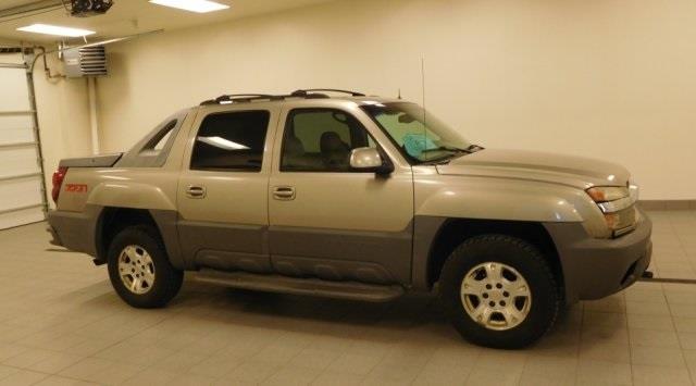 2002 chevrolet avalanche 1500 4dr 1500 4wd crew cab sb for sale in jolly acres, south dakota