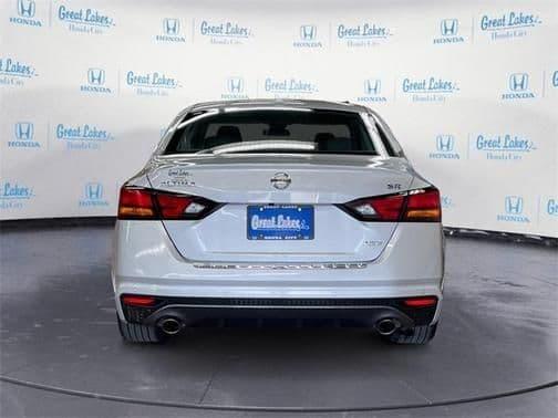 2022 nissan altima 2.5 sr in galeville, new york