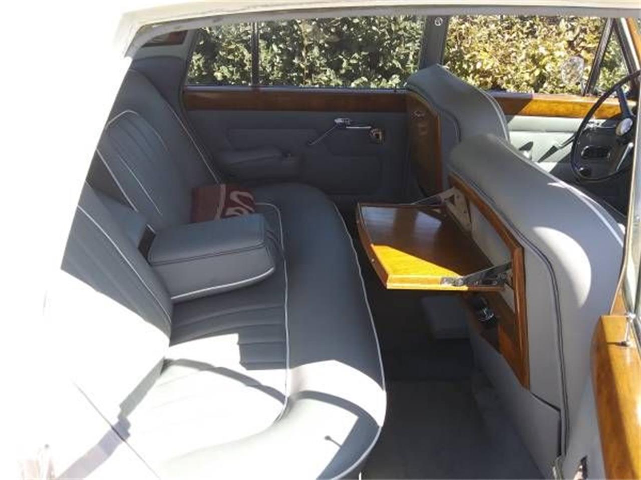 1967 rolls-royce silver shadow