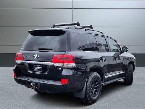 2020 toyota land cruiser in saint louis, missouri