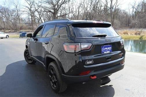 2023 jeep compass trailhawk in kenosha, wisconsin