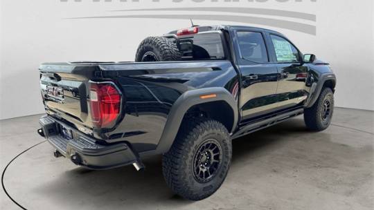 2024 GMC Canyon