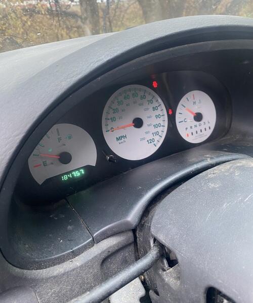 van running good with no mechanical problems ac and heater work has some rust