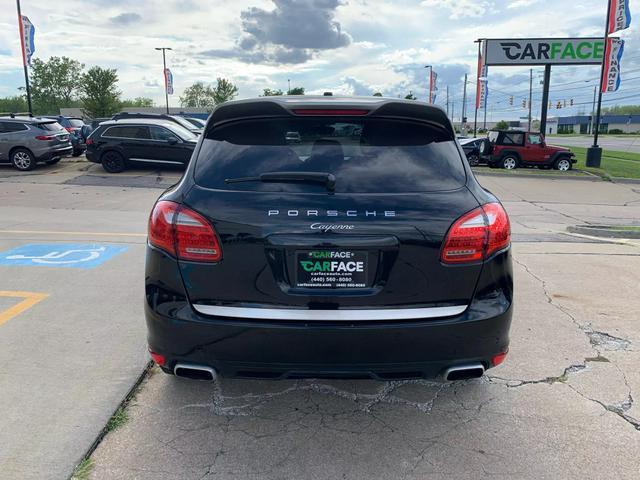 2014 porsche cayenne platinum edition