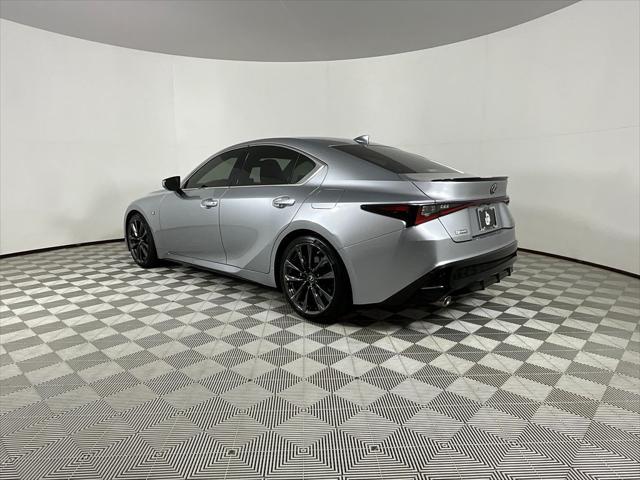 2021 lexus is 350 base