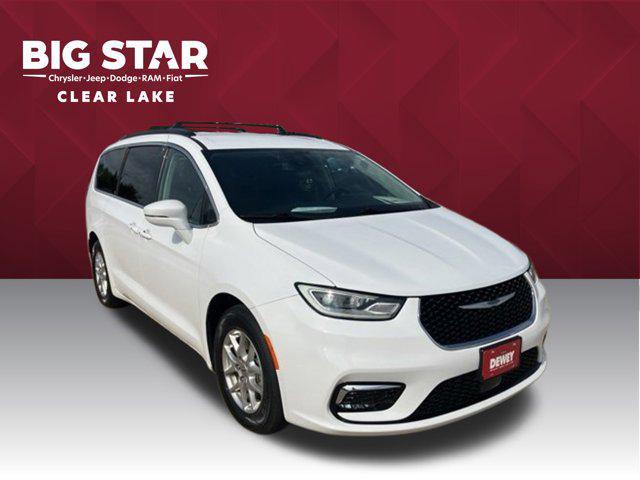 2022 chrysler pacifica touring l