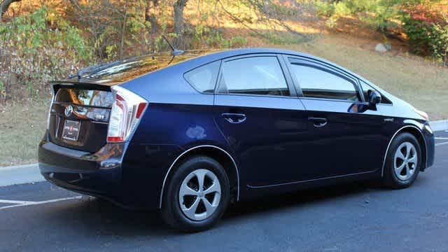 2013 toyota prius three