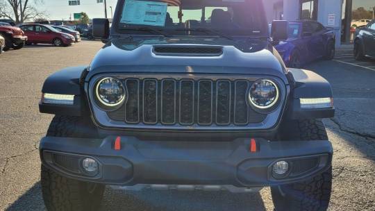 2024 Jeep Gladiator