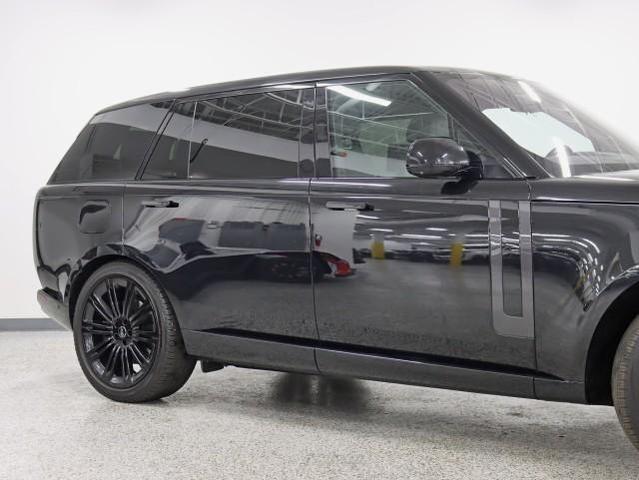 2023 land rover range rover p530 se