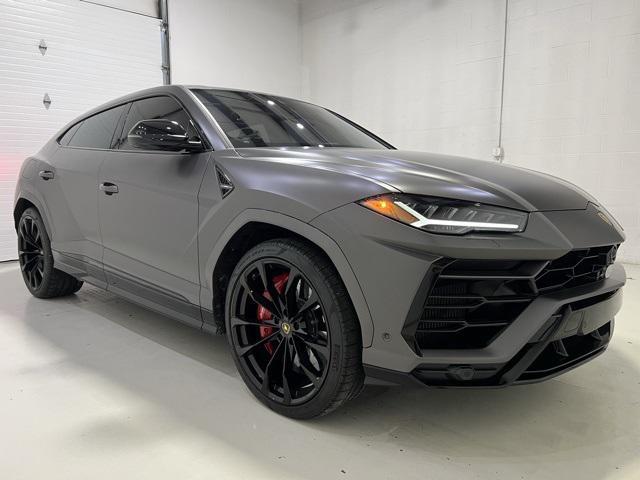 2022 lamborghini urus graphite capsule