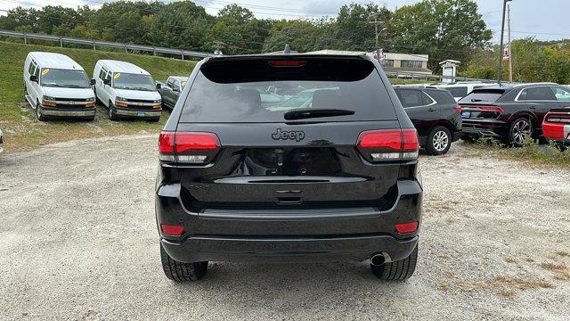 2021 jeep grand cherokee laredo x