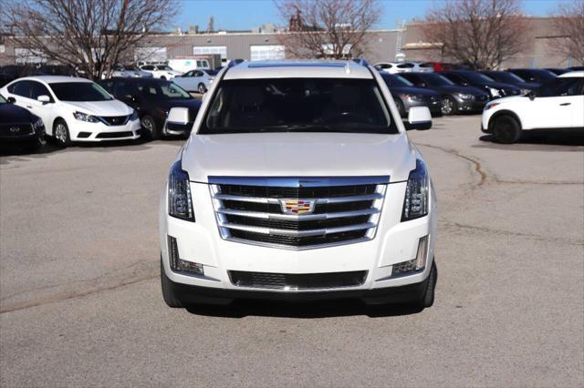 2020 cadillac escalade luxury