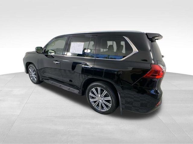 2017 lexus lx 570 base