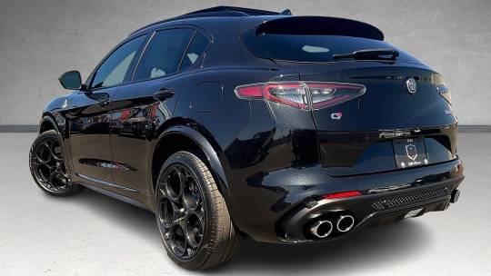 2024 Alfa Romeo Stelvio