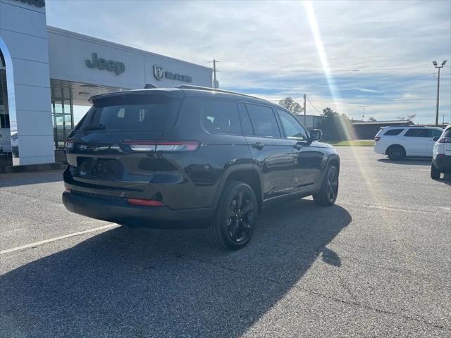 2022 jeep grand cherokee l altitude 4x4