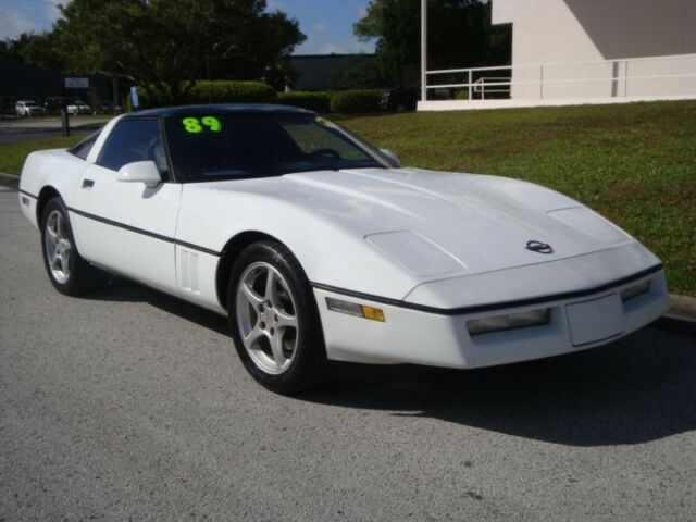 1989 chevrolet corvette coupe 121919 miles white clearcoat 5.7l v8 ohv 16v 4-sp
