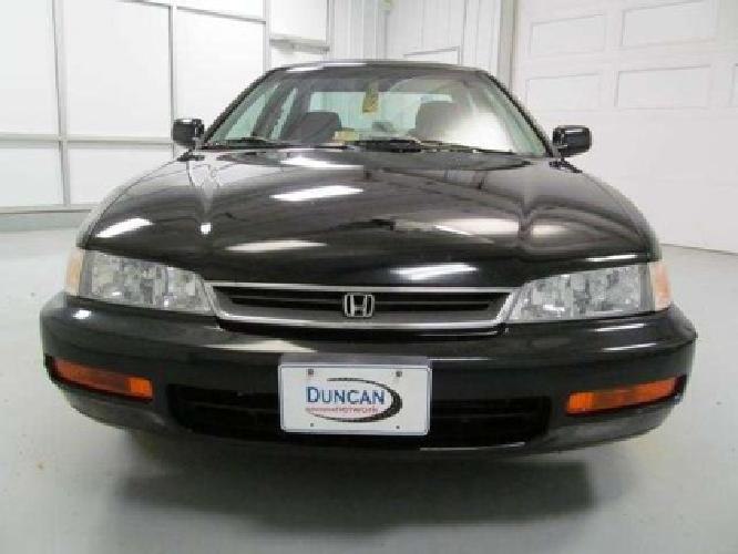 1996 honda accord sdn ex in christiansburg, va
