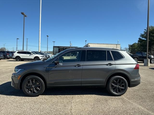 2024 volkswagen tiguan 2.0t se