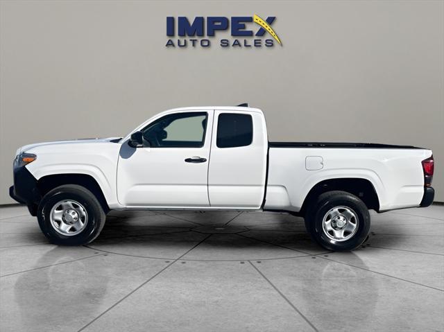 2023 toyota tacoma sr