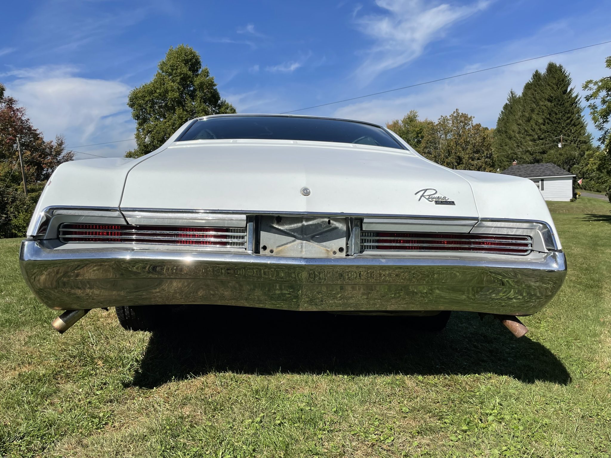 1966 buick riviera gs