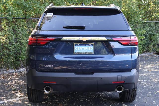 2022 chevrolet traverse lt cloth
