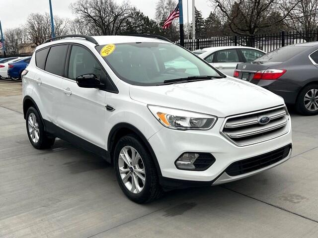 2018 ford escape se