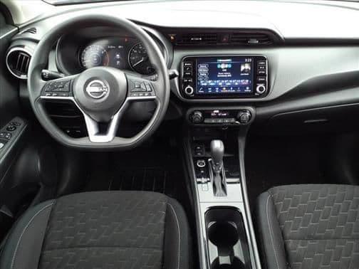 2022 nissan kicks sv in owasso, oklahoma