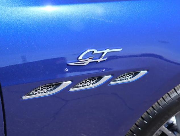 2022 maserati ghibli gt