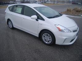 new 2014 toyota prius v for sale in grand forks, north dakota
