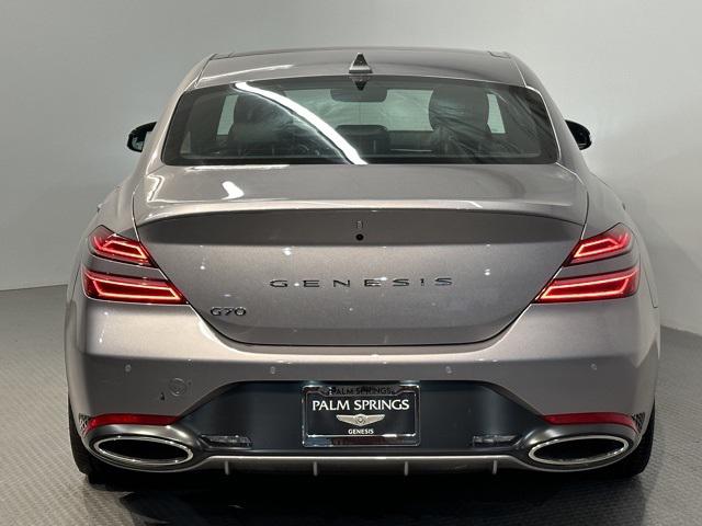 2024 genesis g70 2.5t rwd