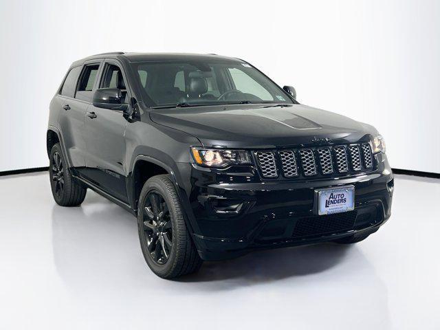 2021 jeep grand cherokee laredo